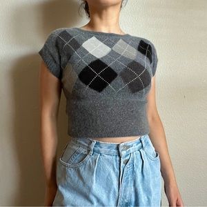 SOLD the limited gray argyle lambswool sweater top
